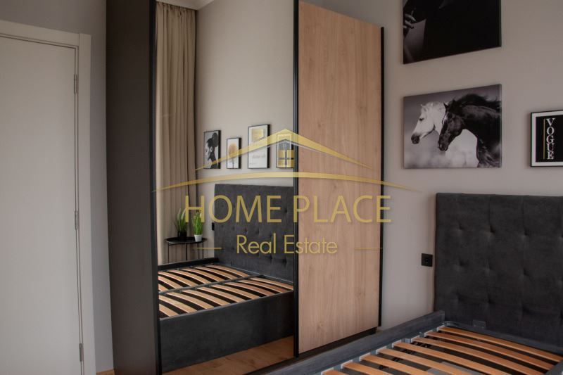 Продава се Двустаен апартамент в Варна, Бриз - 117 кв.м за 2102 €/кв.м - Снимка #4