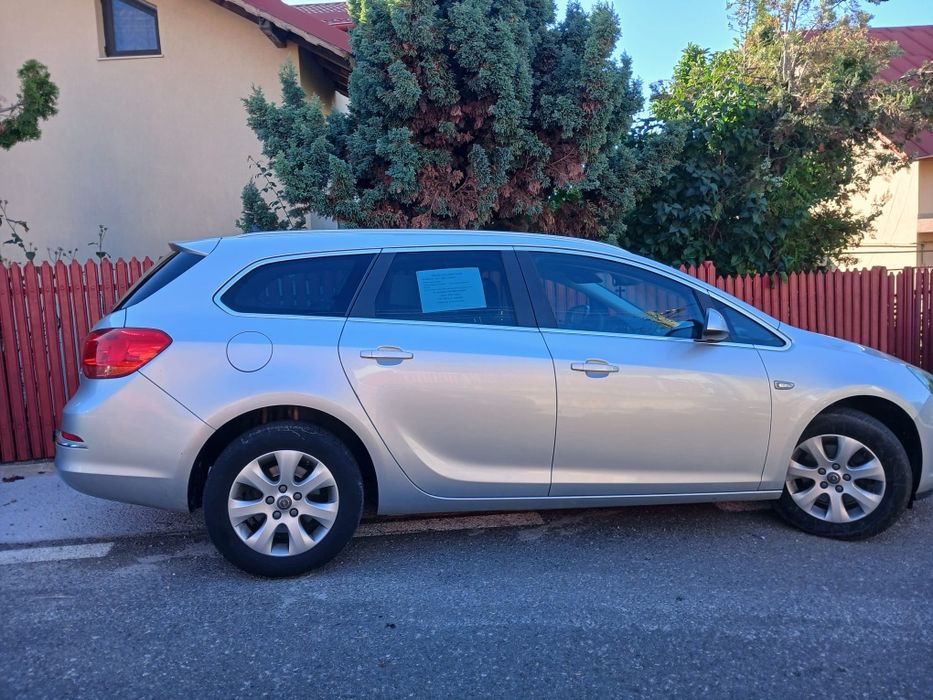 Opel Astra Sports Tourer