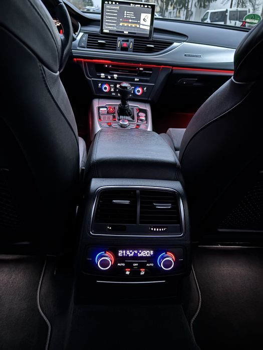 Vând Audi A6 C7 3.0 TDI quattro