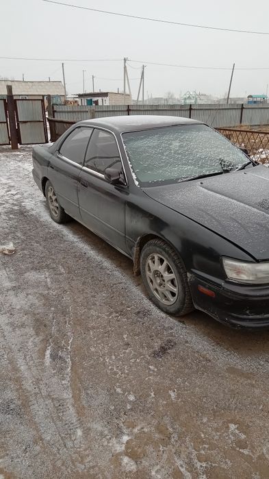 Продам машину Тойота Виста