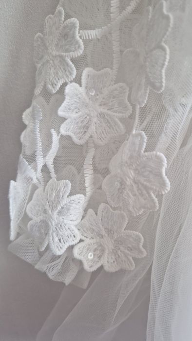 Детска рокличка с бродерия