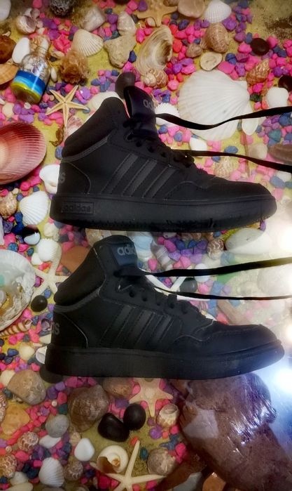 Маратонки Високи Кецове Обувки Боти  Адидас Adidas номер 32