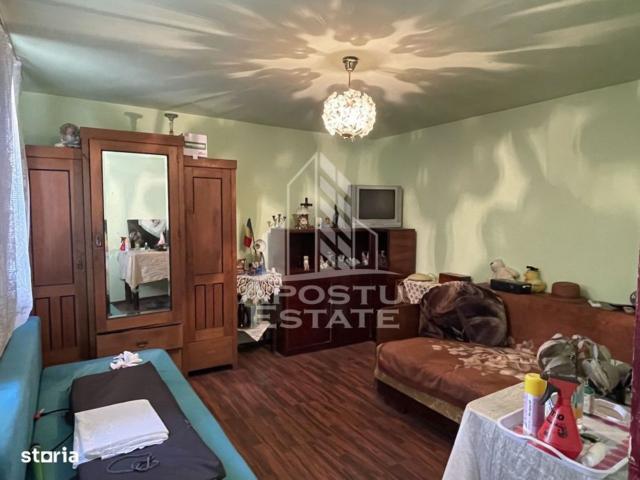 Casa individuala de vanzare Centrul Comercial Alfa Dambovita