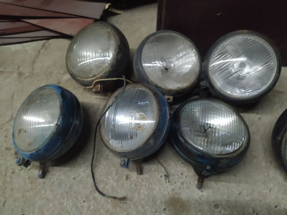 Трактор фаралари сотилади