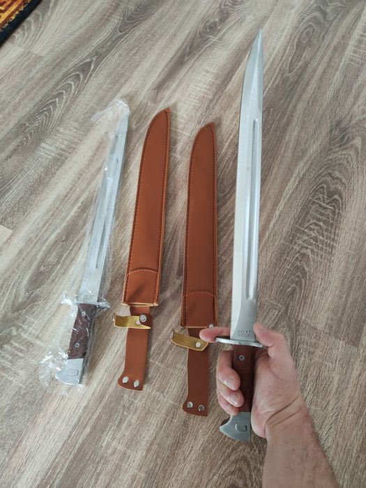 Maceta Vânătoare 50cm model AK47 + Teaca Piele