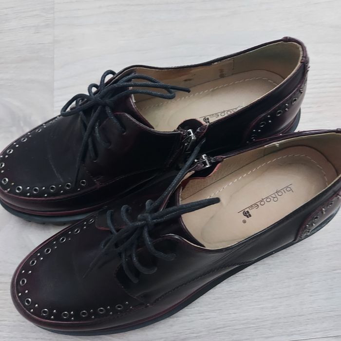 Туфли 2 пары.  Размер 38.