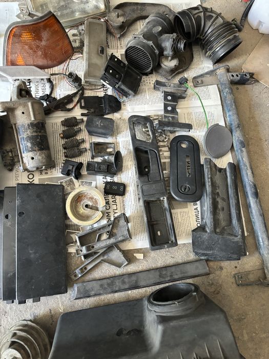 Продам запчасти на бмв