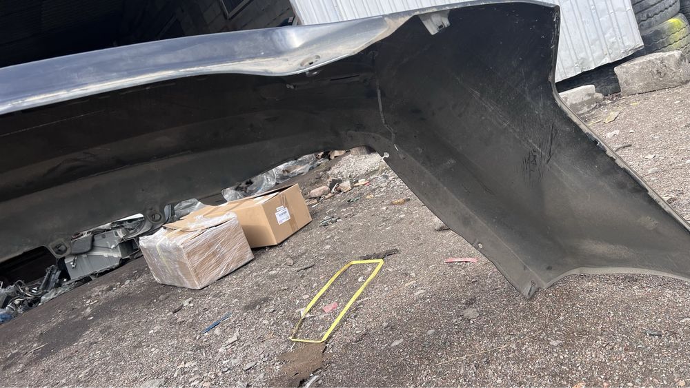 Задний бампер Камри 50европеец оригинал привозной