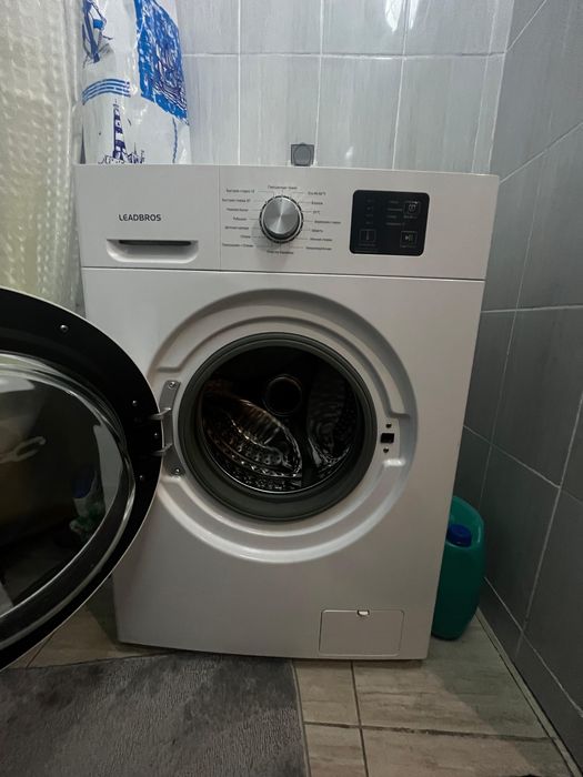 Продам машинку автомат