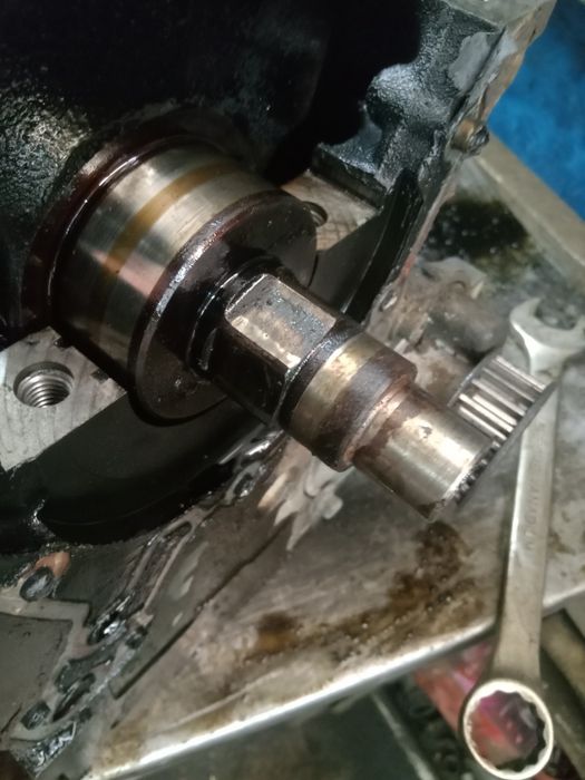 Коленвал Опель Зафира,Астра