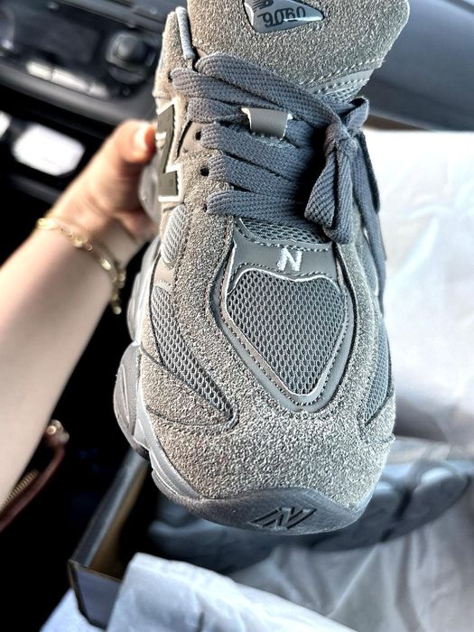 New balance 9060 marimea 38