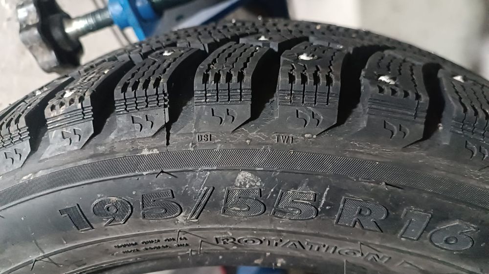 Продаётся шина 15000