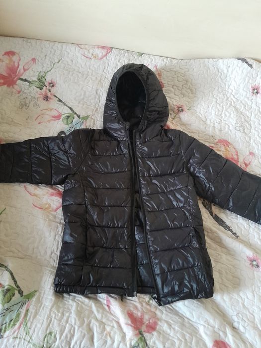 Detskaya  kurtka na 5-6 let