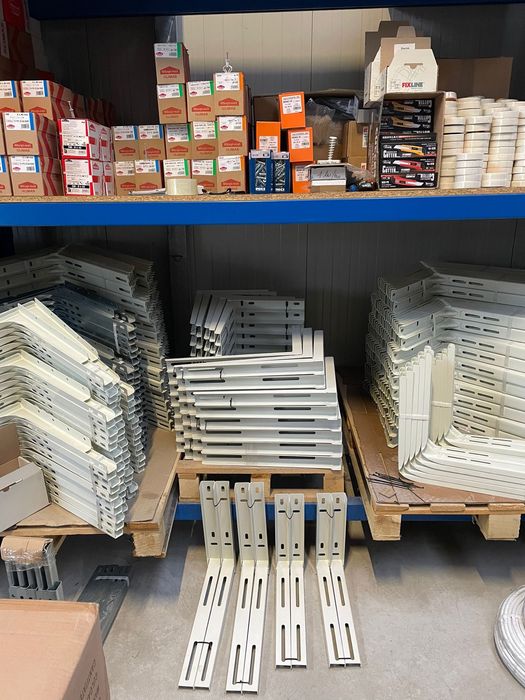 Console Aer Conditionat, Suporti Pardoseala, Rabatabil/Zincati/Albi.