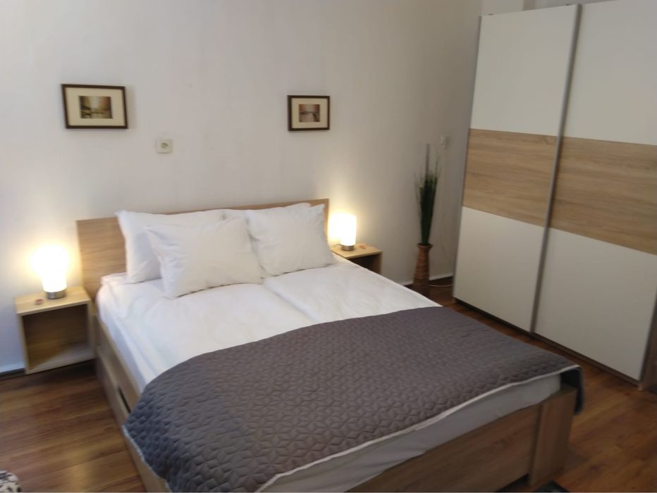 Дава се под наем Едностаен апартамент в София, Докторски паметник - 40 кв.м за 498.27 € - Снимка #1