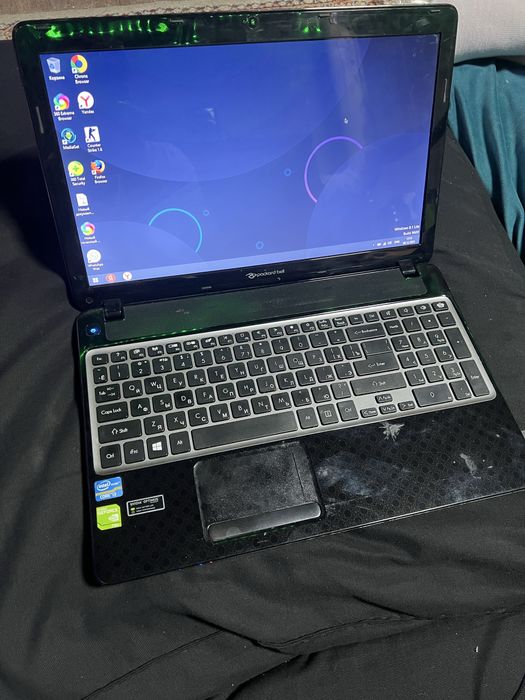 Продам ноутбук pockard bell