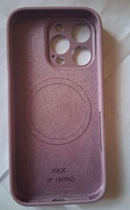 Кейс за iPhone 16 pro