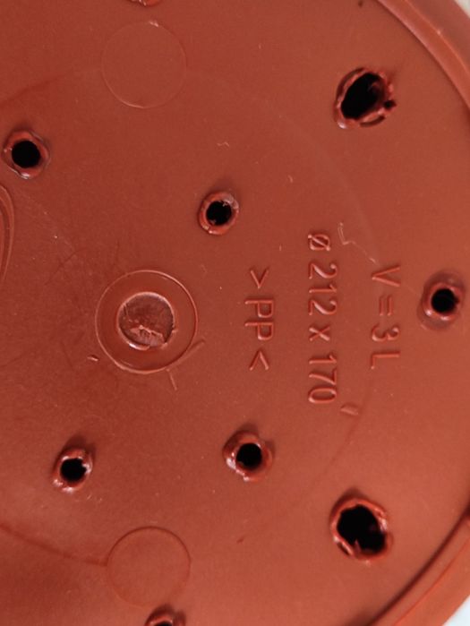 Продам горшки цветочные