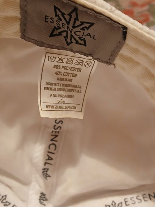 Лятна шапка с козирка  Италия.