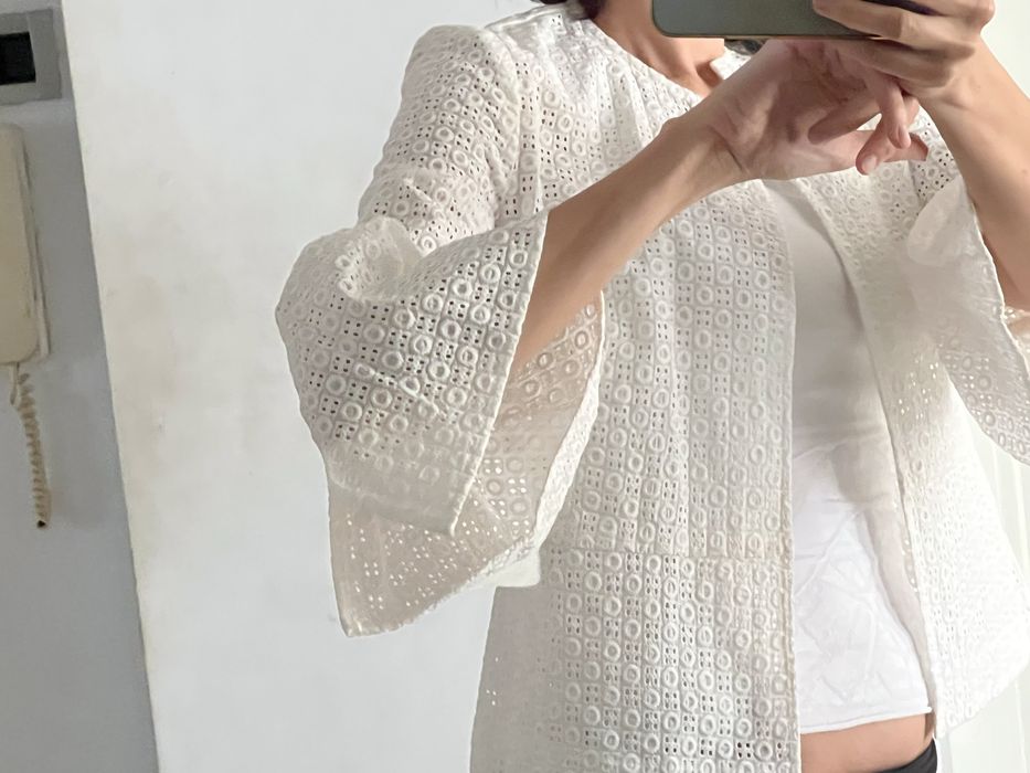 Sacou elegant Zara,  marime S, sacoul este nou cu eticheta.