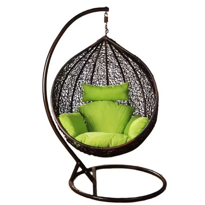 Градиснки комплект - Висящ Ратанов стол  + Ратанови маса и 2 стола