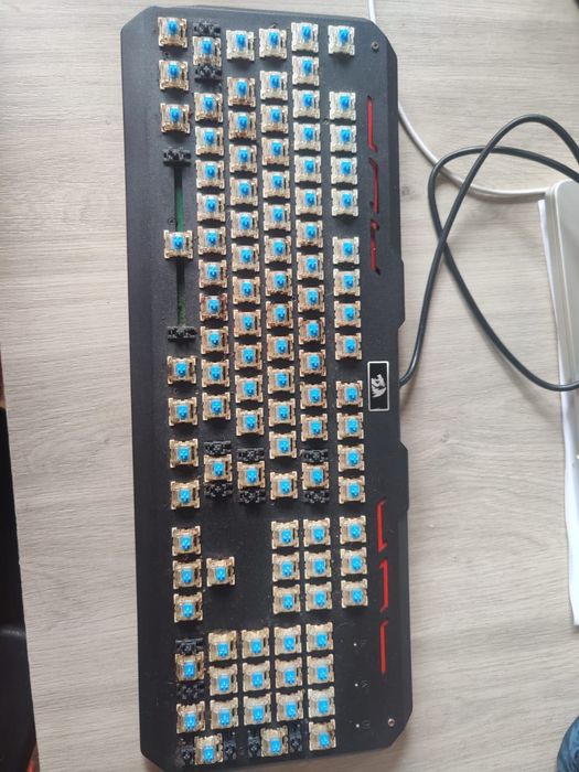 Tastatură mecanică Redragon Varuna K559 RGB