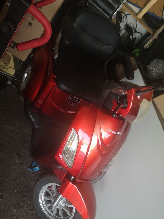 Продавам електрическа триколка