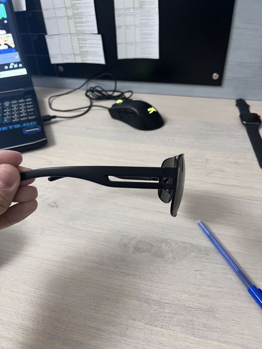 Солнцезащитные очки мужские