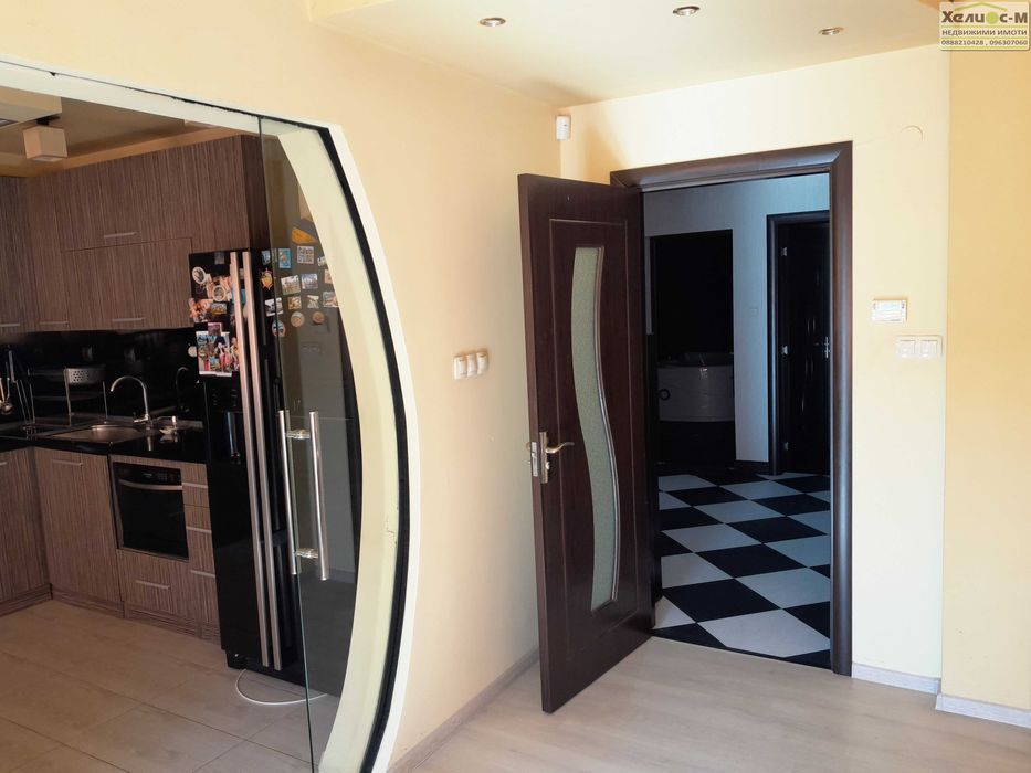 Продава се Тристаен апартамент в Монтана, Широк център - 120 кв.м за 1105 €/кв.м - Снимка #6