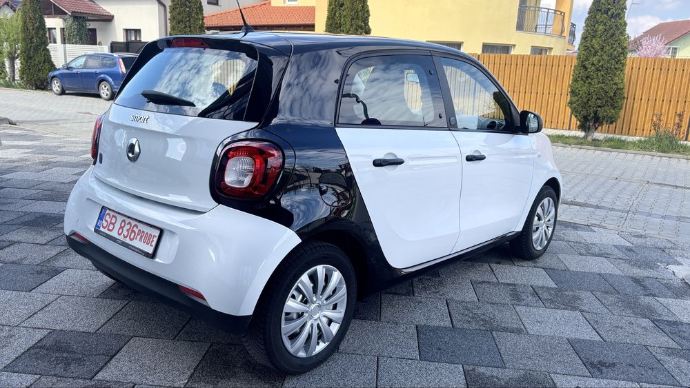 Smart forfour eq / electric / SOH 96 % / posibilitate rate