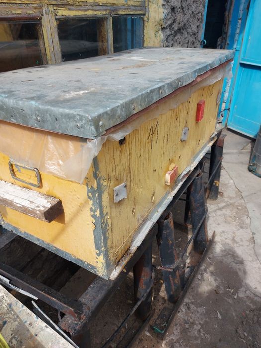 Предметы для пчеловода