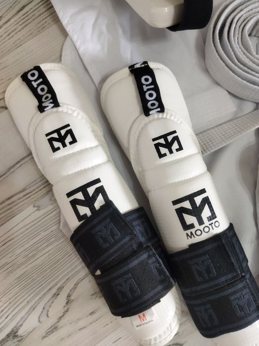 Продам комплект формы для теквандо.