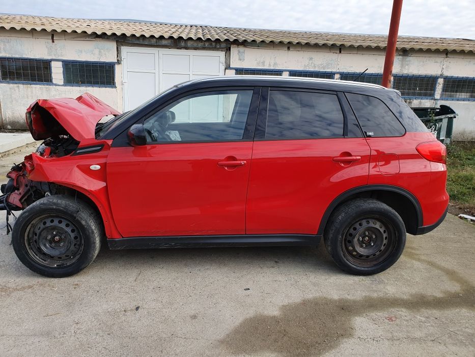 Dezmembrez Suzuki Vitara , benzina 1.6 , euro 6 , 2018,36000 km