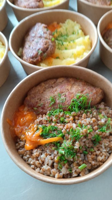 Комплексные обеды - 1950 тг, доставка