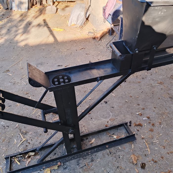 Кумир хокасини брикет киладиган