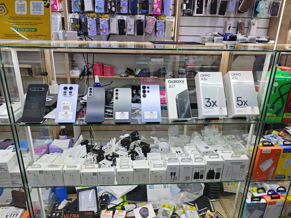Продаётся бутик аксессуаров для телефонов