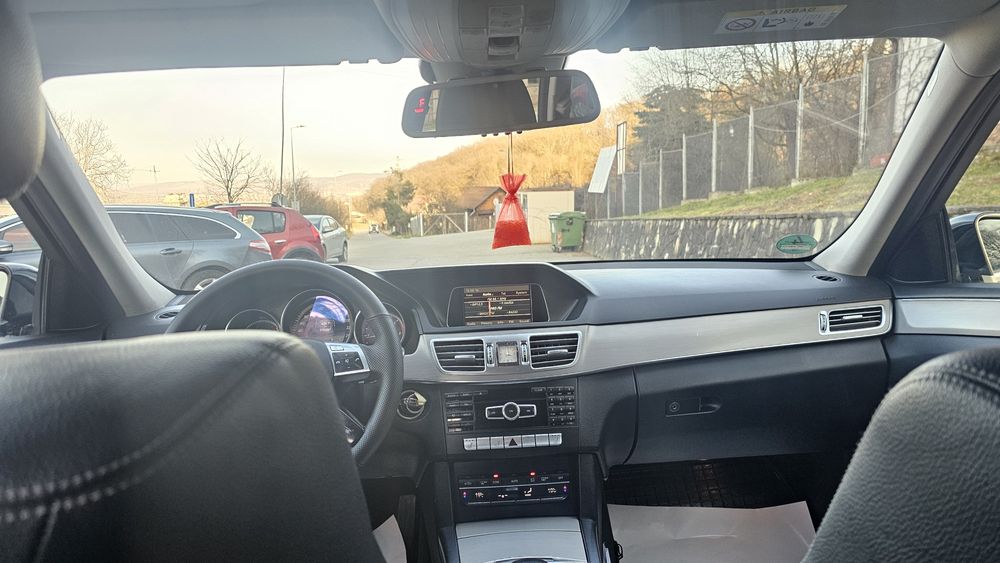Vand Mercedes E class