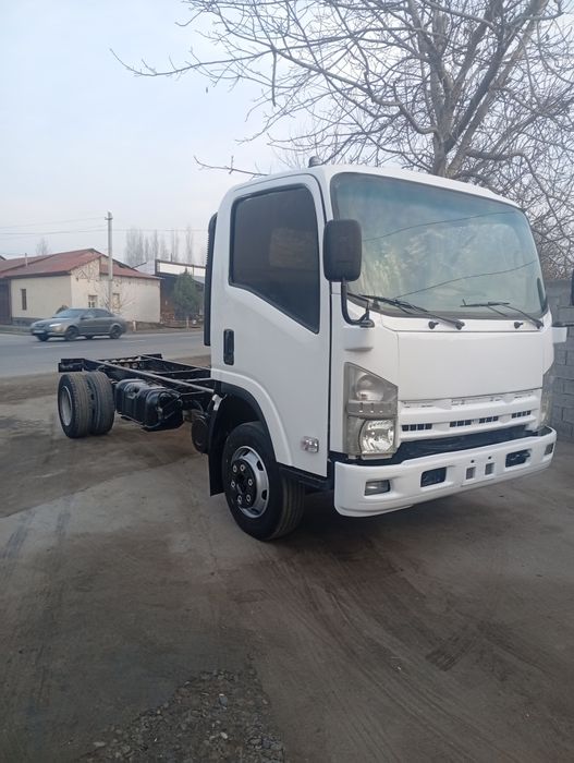 Исузи сотилади2011йил дизел мотор