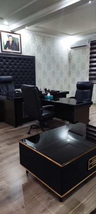 Сдам только под офис:Евроремонт,мебель вдоль дороги к ТЦ Food City.