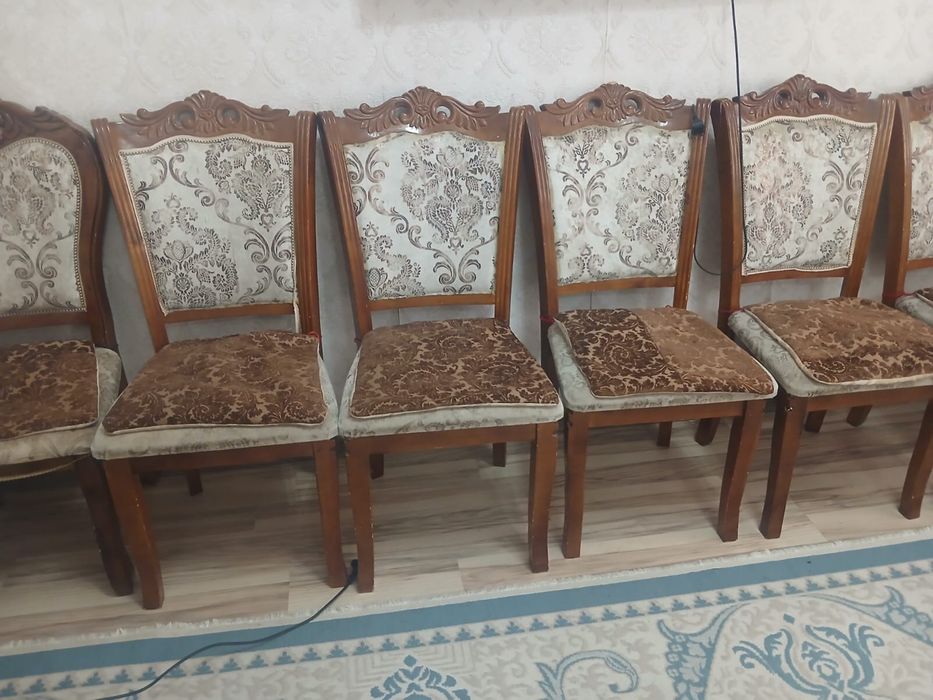 Стулья в гостиную