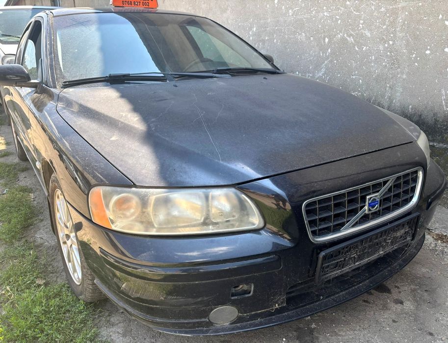 Fata completa Volvo S60 ( bara far capota aripa trager ) 2004-2009