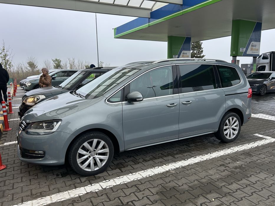 Transport persoane 8+1 si autoturisme transfer aeroport privat