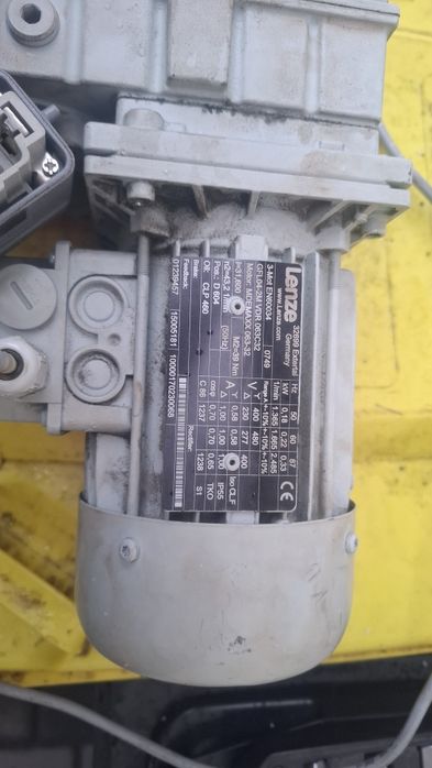 Motor Lenze cu reductor