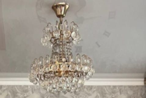Продаю люстру 2 шт