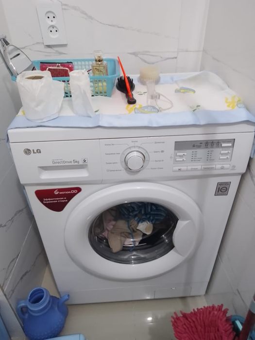 Продам стиральную машину LG