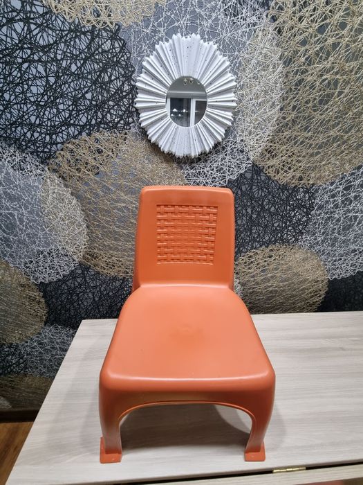 Детские стульчики