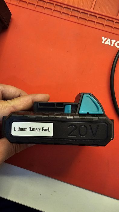 Acumulator bormasina 20V Li-Ion