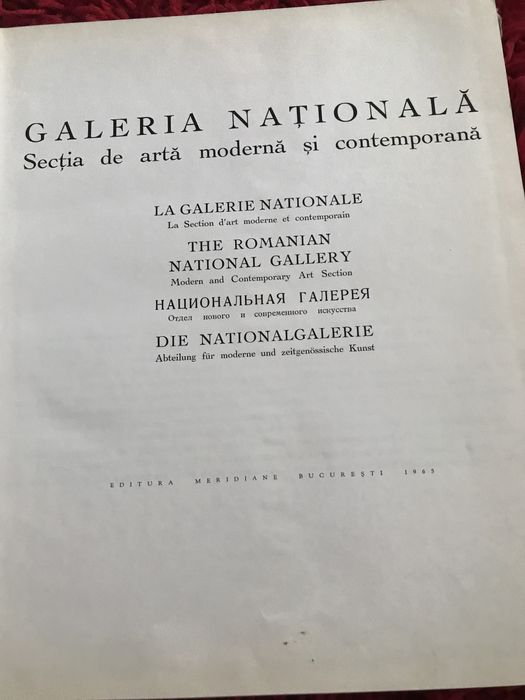 Album Arta modernă și contemporană