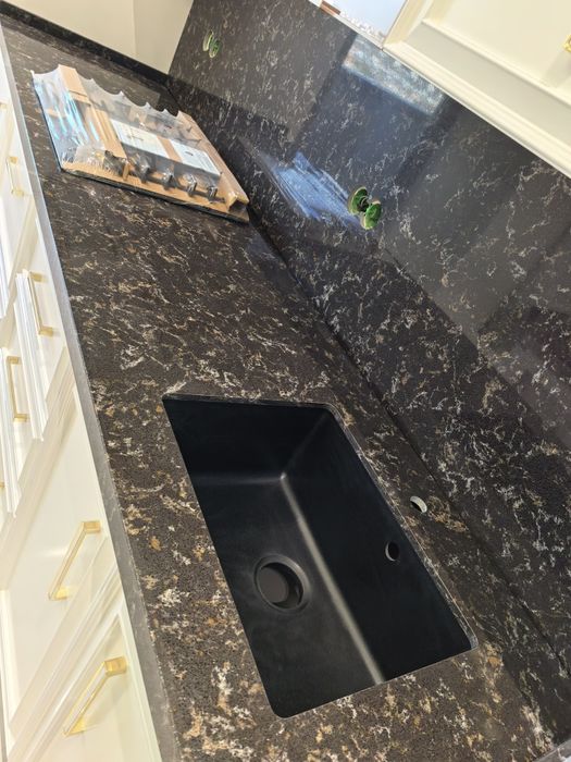 Искусственный камень, столешницы, подоконники, ванны и т.д