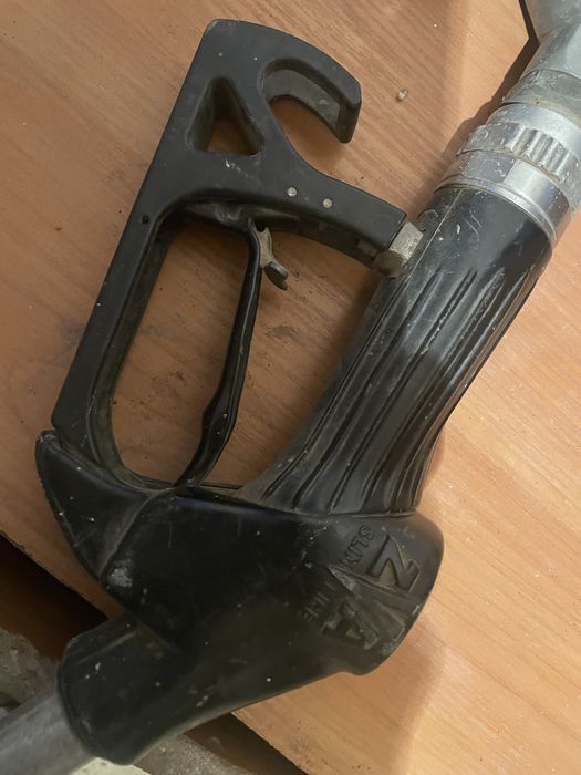 Пистолет заправочный